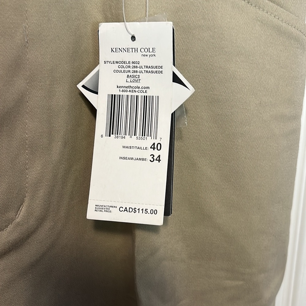 Kenneth Cole 40x34 - Picture 5 of 10